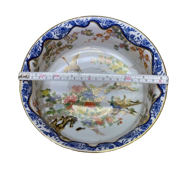 Rare Japanese Imari Hand Painted Porcelain Bowl with Floral and Birds Motifs - Picture 9 of 10